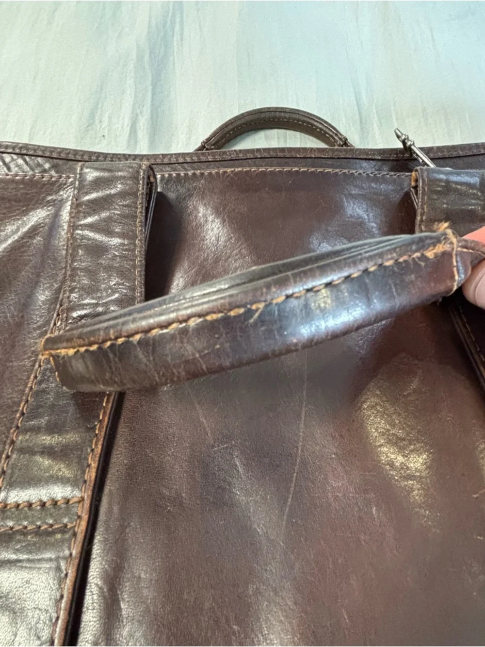 Vintage‎ Tumi Alpha Leather Laptop Briefcase Brown Distressed 17 Inch